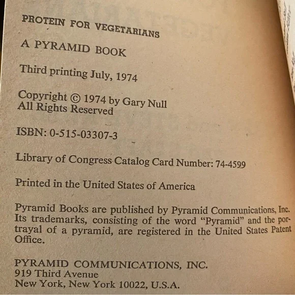 Book Protein For Vegetarians Cookbook Kitchen Retro Kitsch Vintage - Picture 2 of 7